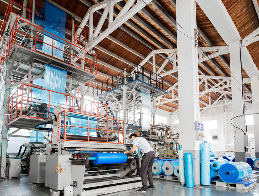 factory for producing cleanroom supplies